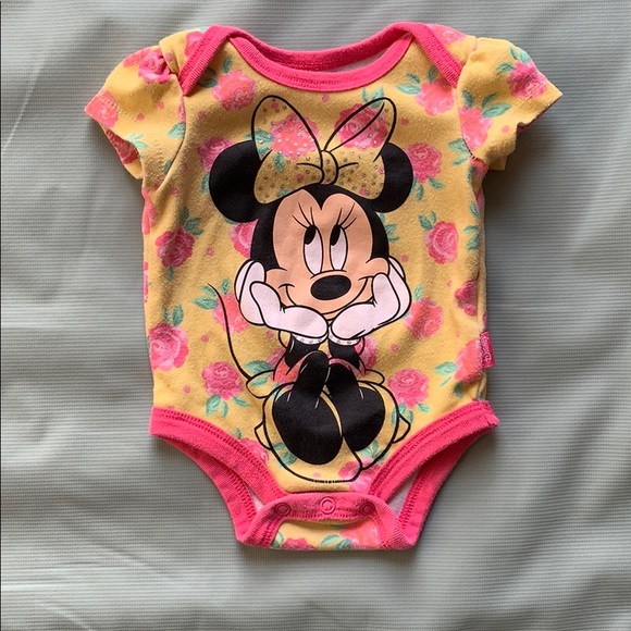 Minnie Mouse Two Piece Clothing Set - Picture 4 of 5